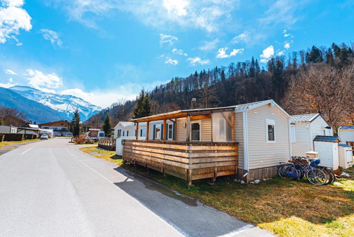 Bungalow 3 Chambres Pour 6 Pers Avec Climatisation Camping 3 Etoiles Samoëns Εξωτερικό φωτογραφία